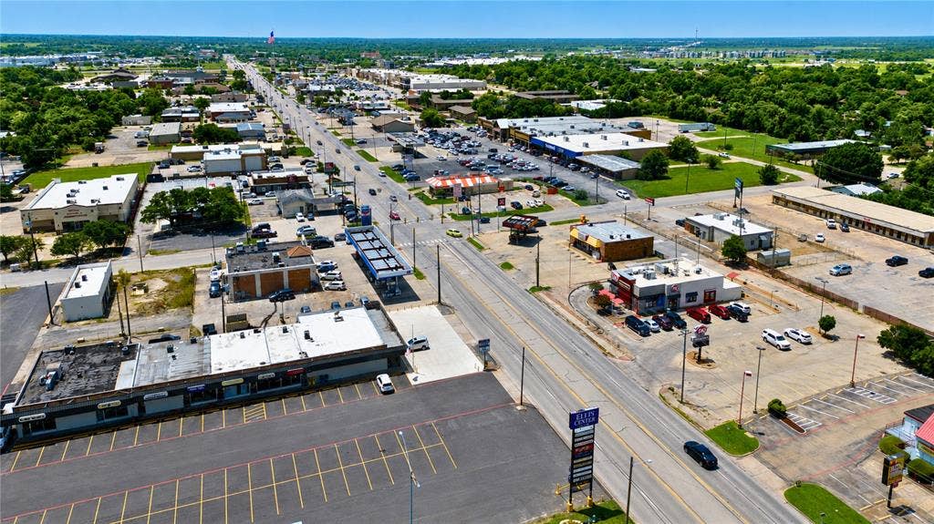 2814 Terrell Road, Greenville, TX 75402