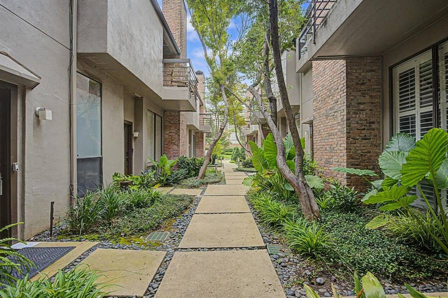 Property photo for 3948 Buena Vista Street, #106, Dallas, TX