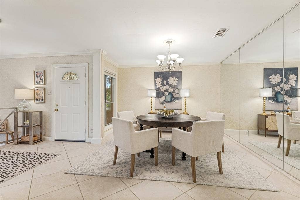 6 Crosslands Road, Benbrook, TX 76132 6 Crosslands Road, Benbrook, TX 76132