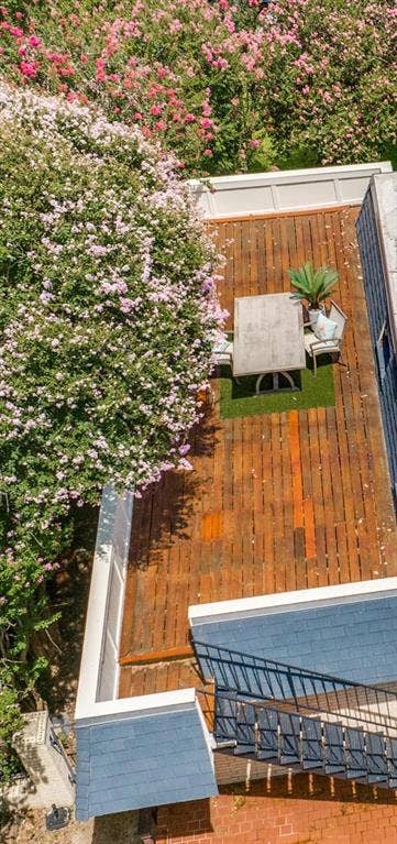 6 Crosslands Road, Benbrook, TX 76132 Rooftop Deck