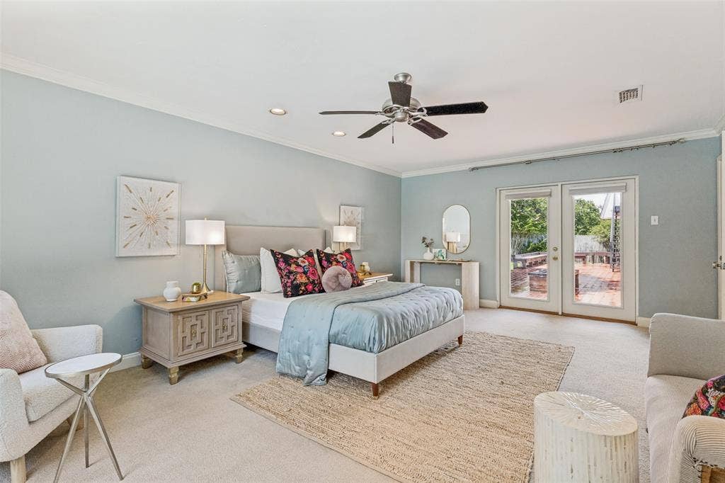 6 Crosslands Road, Benbrook, TX 76132 6 Crosslands Road, Benbrook, TX 76132