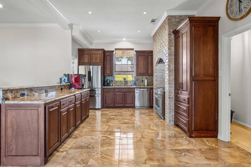 141 Creekview Lane, Crandall, TX 75114 141 Creekview Lane, Crandall, TX 75114
