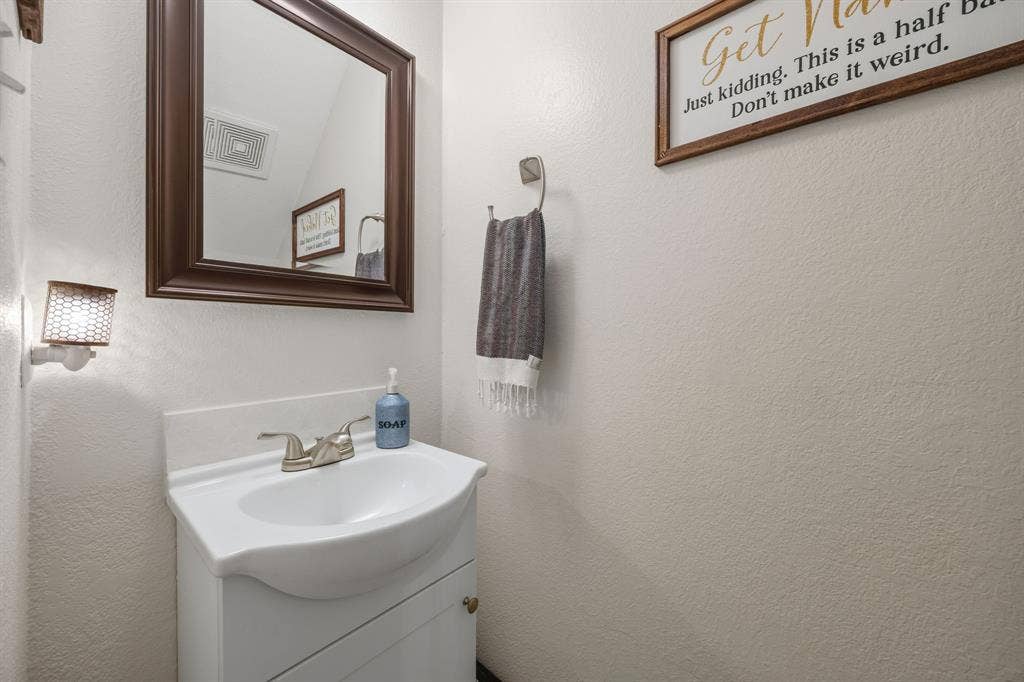 141 Creekview Lane, Crandall, TX 75114 141 Creekview Lane, Crandall, TX 75114