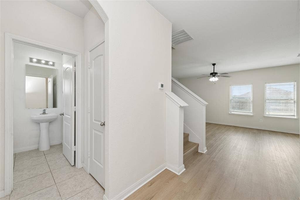 140 Collin Street, Anna, TX 75409 140 Collin Street, Anna, TX 75409
