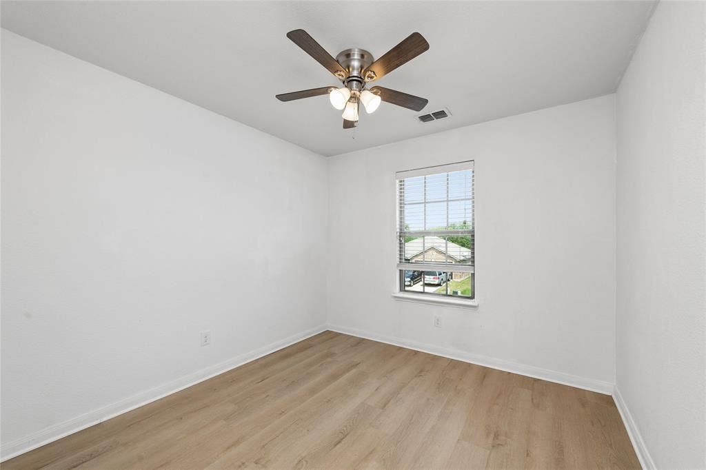 140 Collin Street, Anna, TX 75409 140 Collin Street, Anna, TX 75409