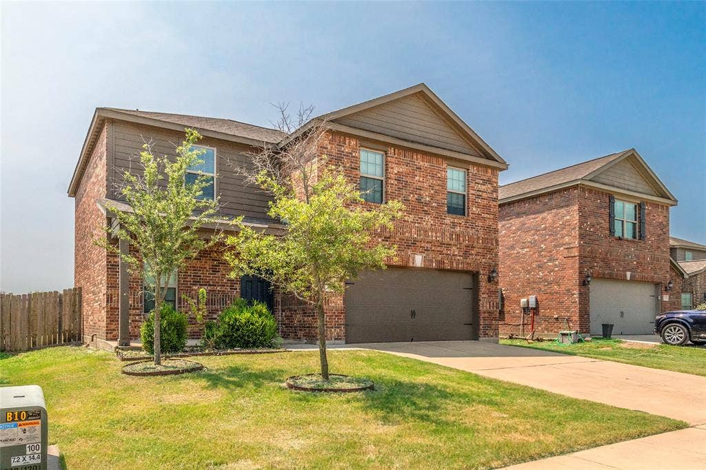 140 Collin Street, Anna, TX 75409 140 Collin Street, Anna, TX 75409