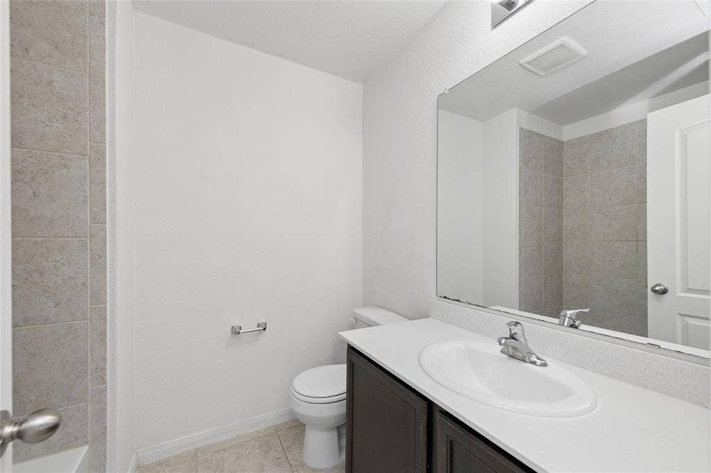 140 Collin Street, Anna, TX 75409 140 Collin Street, Anna, TX 75409