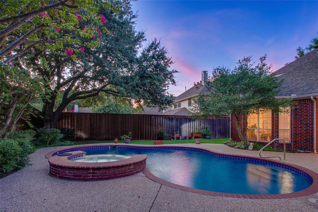 2116 Glendale Drive, Plano, TX 75023 2116 Glendale Drive, Plano, TX 75023