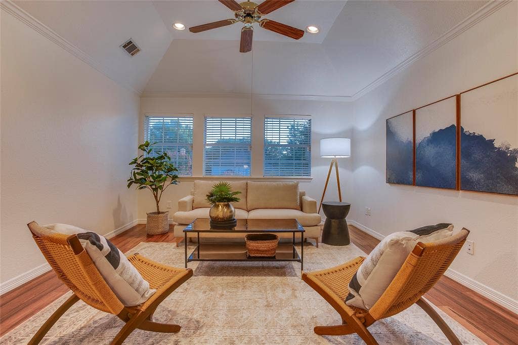 2116 Glendale Drive, Plano, TX 75023 2116 Glendale Drive, Plano, TX 75023