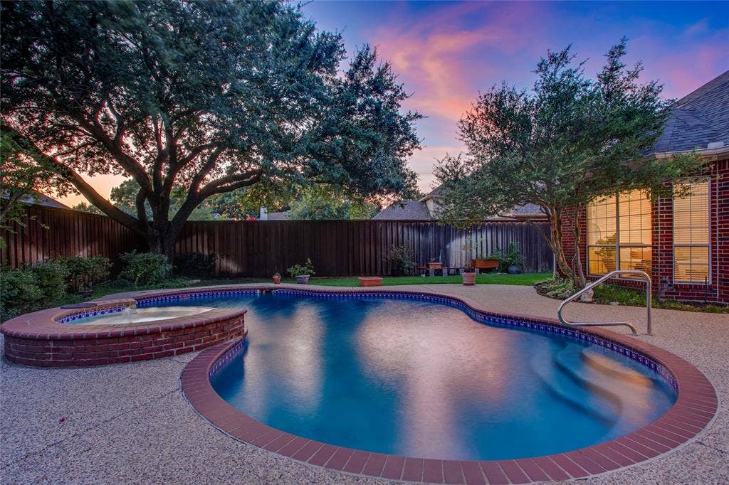 2116 Glendale Drive, Plano, TX 75023 2116 Glendale Drive, Plano, TX 75023