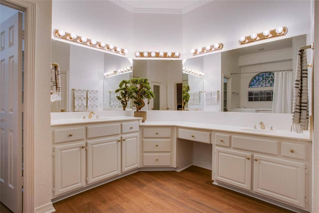 2116 Glendale Drive, Plano, TX 75023 2116 Glendale Drive, Plano, TX 75023