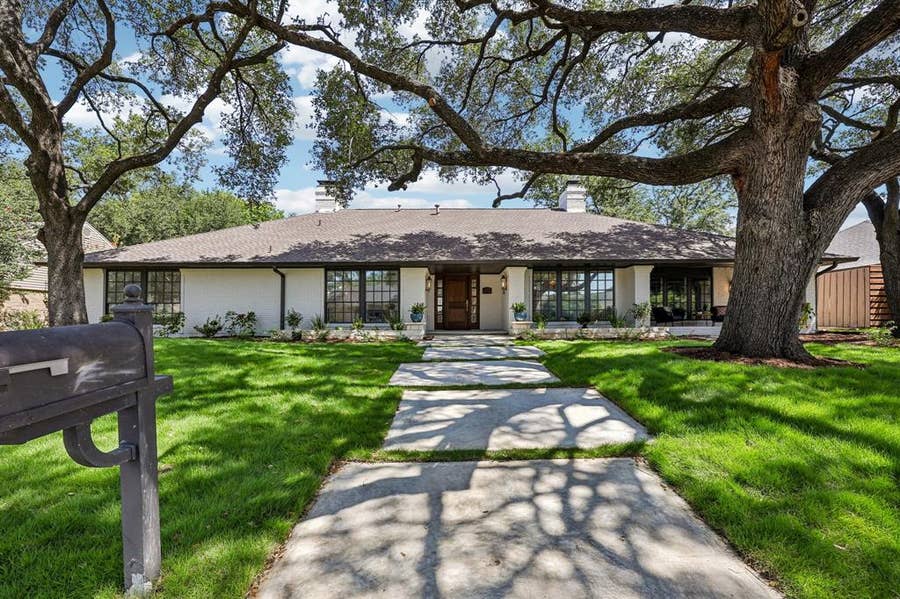 Property photo for 6707 Rolling Vista Drive, Dallas, TX