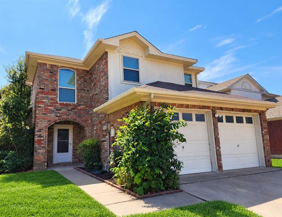 Property photo for 3840 Suffolk Lane, Plano, TX