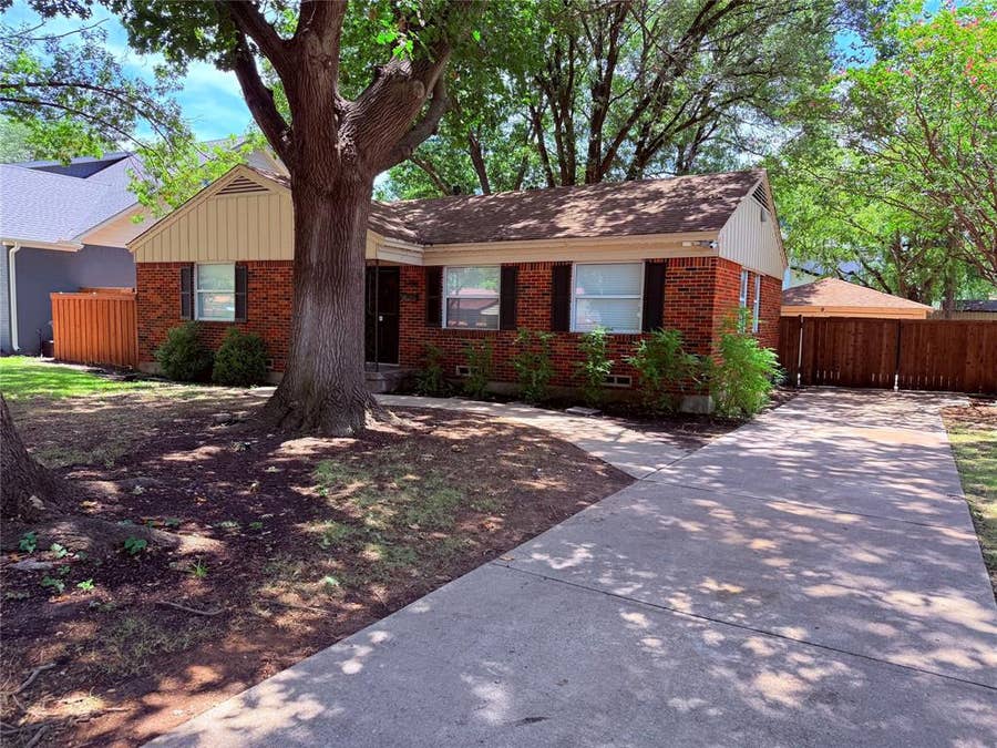 Property photo for 3708 Van Ness Lane, Dallas, TX