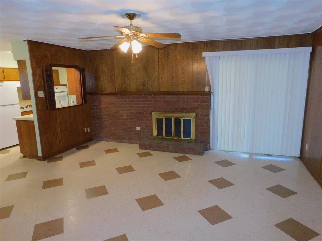 2445 Eastbrook Drive, Mesquite, TX 75150 2445 Eastbrook Drive, Mesquite, TX 75150