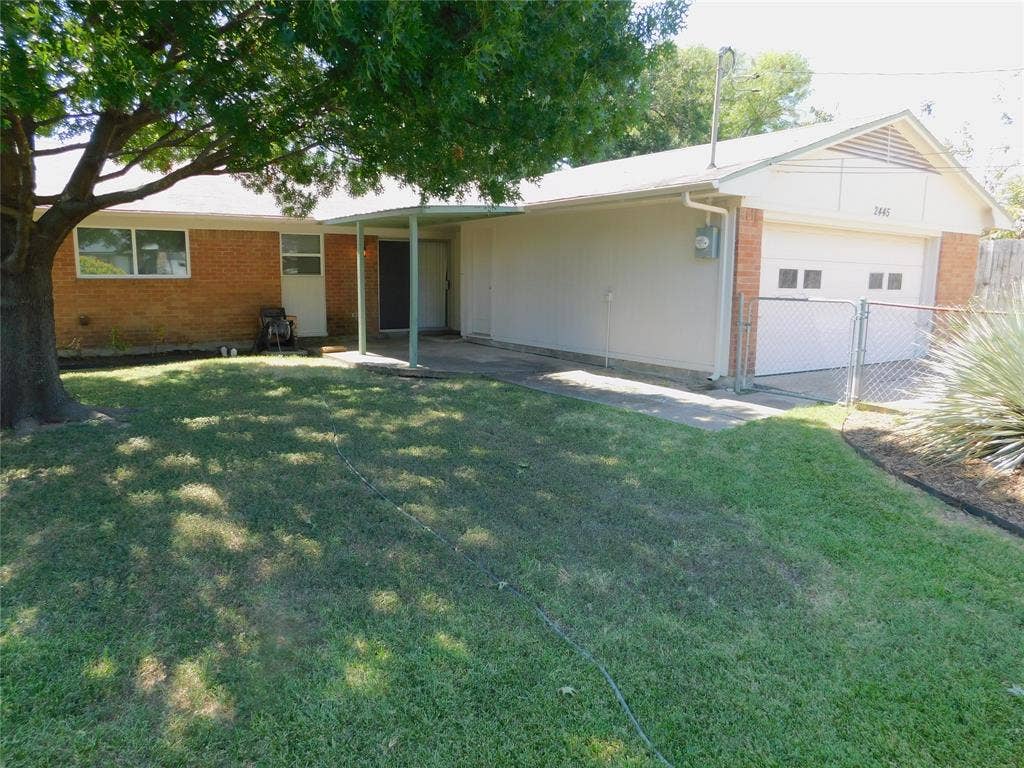 2445 Eastbrook Drive, Mesquite, TX 75150 2445 Eastbrook Drive, Mesquite, TX 75150