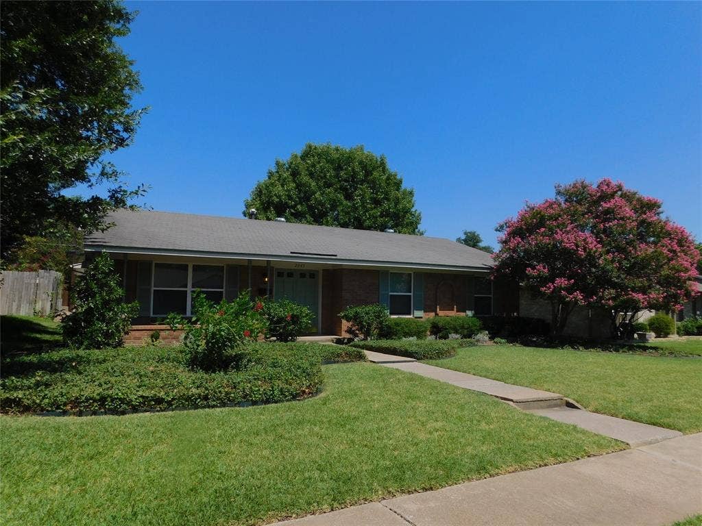 2445 Eastbrook Drive, Mesquite, TX 75150 2445 Eastbrook Drive, Mesquite, TX 75150