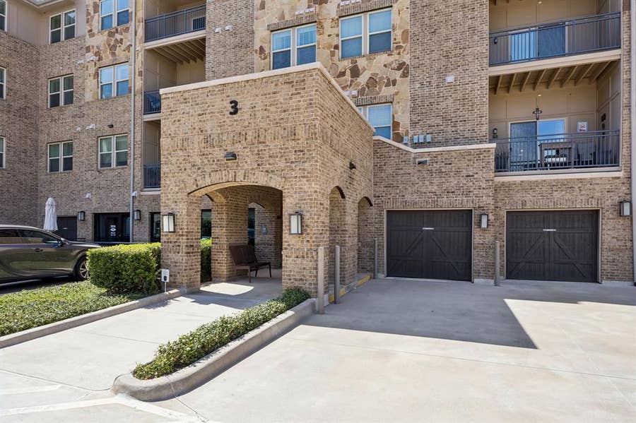 Property photo for 1735 Wittington Place, #3207, Farmers Branch, TX
