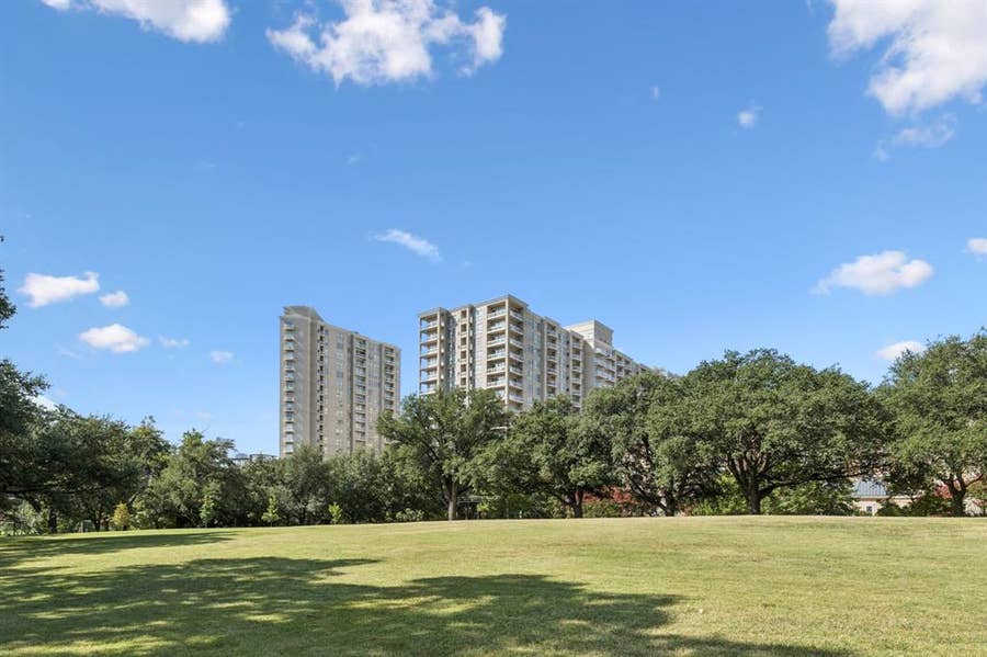 Property photo for 3225 Turtle Creek Boulevard, #142, Dallas, TX