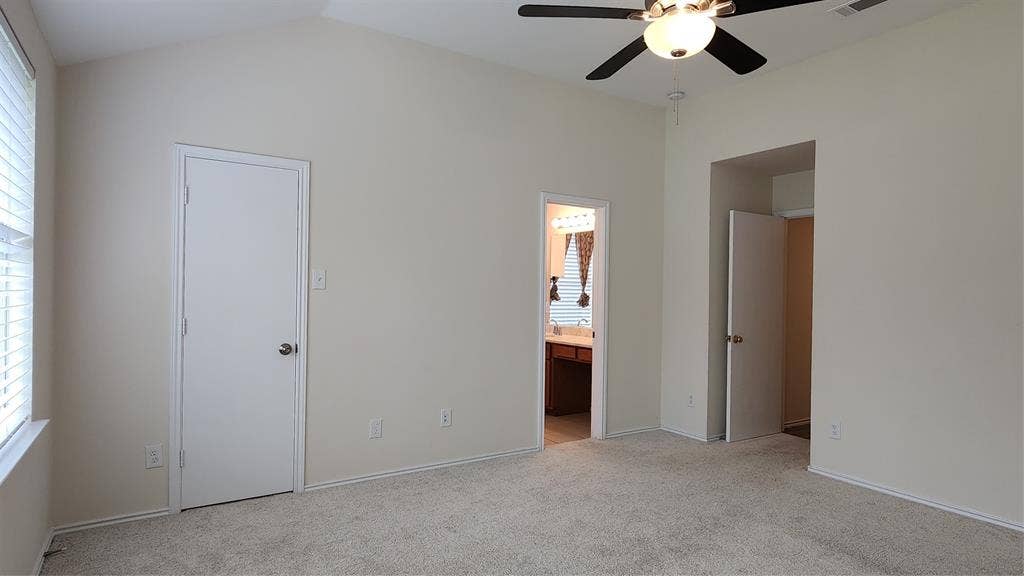 2304 Hayes Street, McKinney, TX 75071 2304 Hayes Street, McKinney, TX 75071