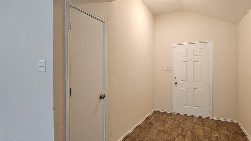 2304 Hayes Street, McKinney, TX 75071 2304 Hayes Street, McKinney, TX 75071