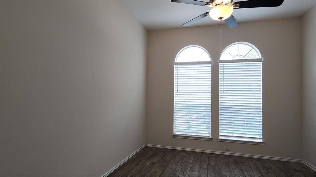 2304 Hayes Street, McKinney, TX 75071 2304 Hayes Street, McKinney, TX 75071