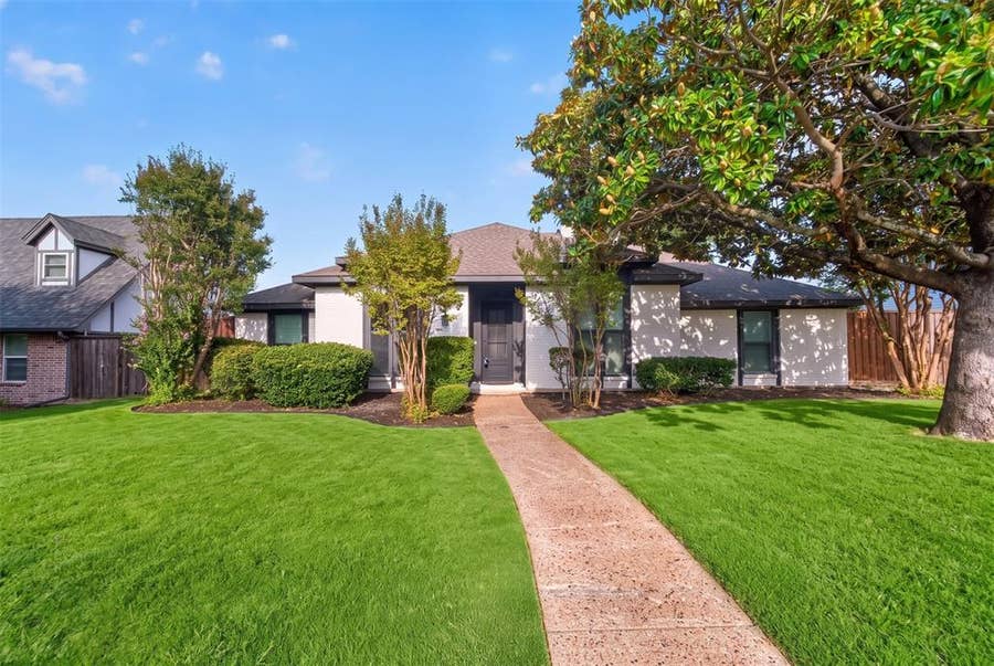 Property photo for 3904 Covinton Lane, Plano, TX
