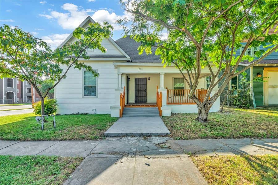 Property photo for 351 Pennsylvania Avenue, Fort Worth, TX