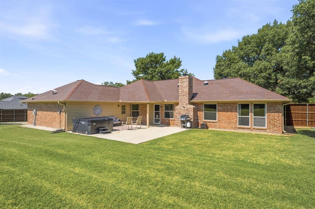 220 Dale Drive, New Hope, TX 75071 220 Dale Drive, New Hope, TX 75071