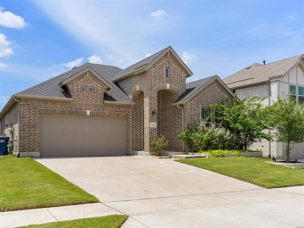 942 Lawless Lane, Fate, TX 75087 942 Lawless Lane, Fate, TX 75087