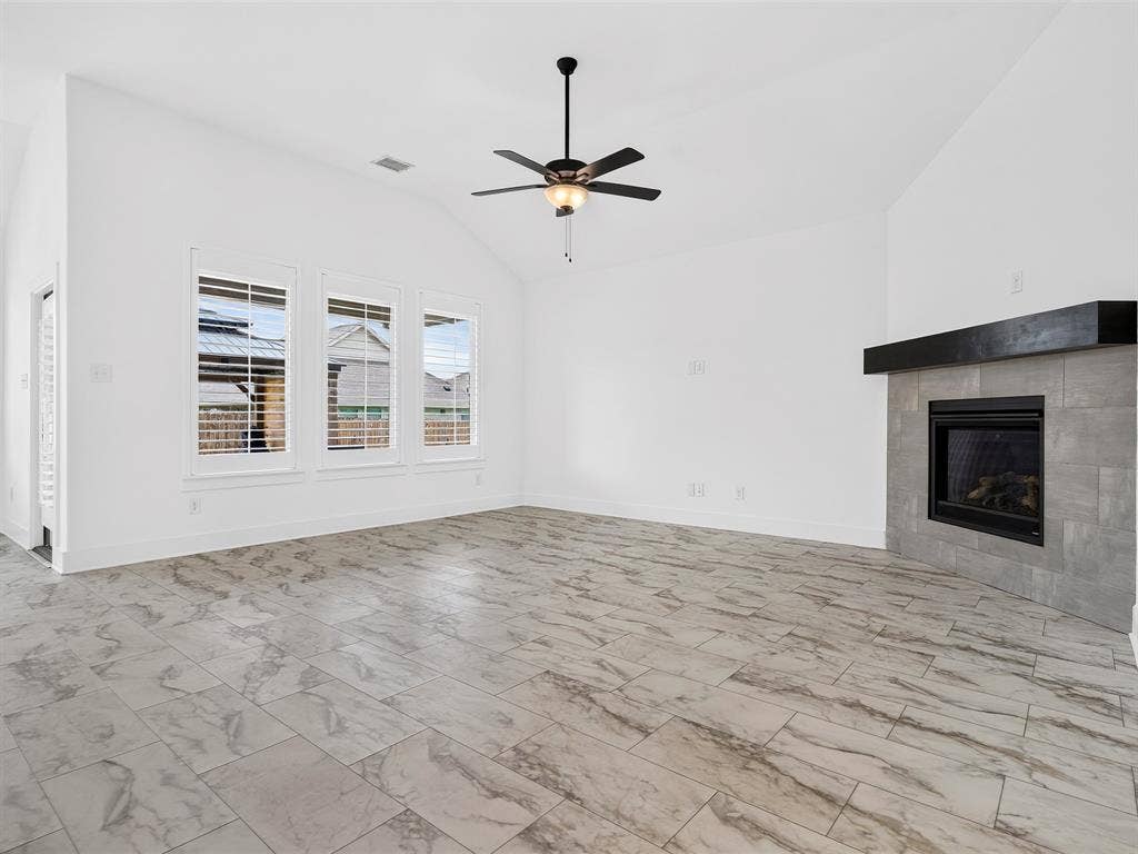 942 Lawless Lane, Fate, TX 75087 942 Lawless Lane, Fate, TX 75087