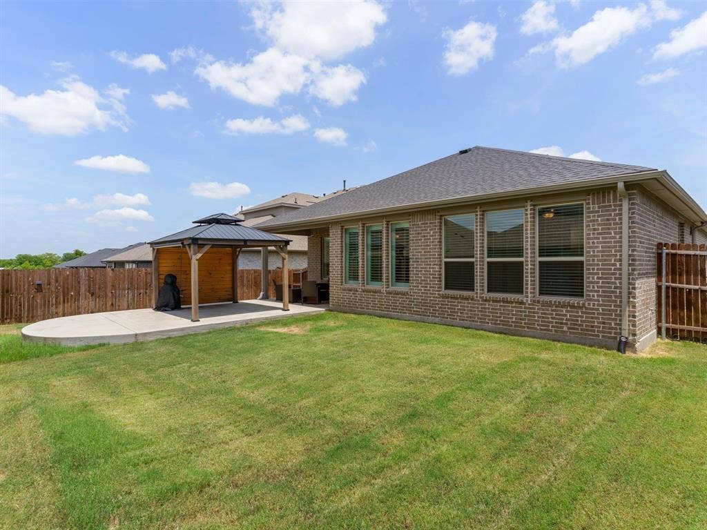 942 Lawless Lane, Fate, TX 75087 942 Lawless Lane, Fate, TX 75087
