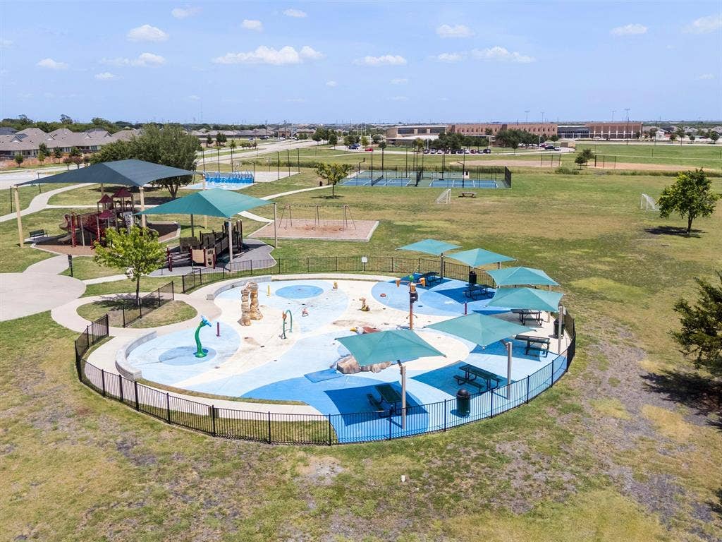 942 Lawless Lane, Fate, TX 75087 942 Lawless Lane, Fate, TX 75087