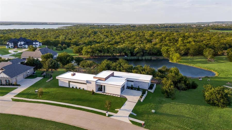Property photo for 3120 Sanctuary Drive, Grand Prairie, TX