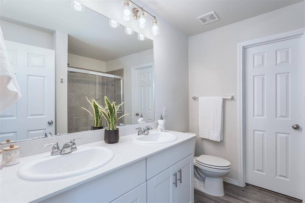 859 Table Rock Street, Princeton, TX 75407 Primary Bath for your privacy. includes spacious walk-in closet