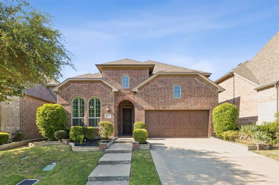 Property photo for 408 Vine Street, Irving, TX