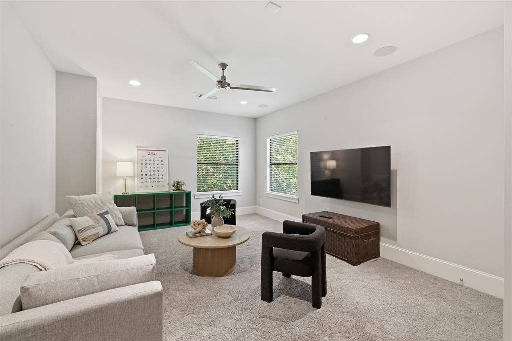 6908 Chantilly Court, Dallas, TX 75214 6908 Chantilly Court, Dallas, TX 75214