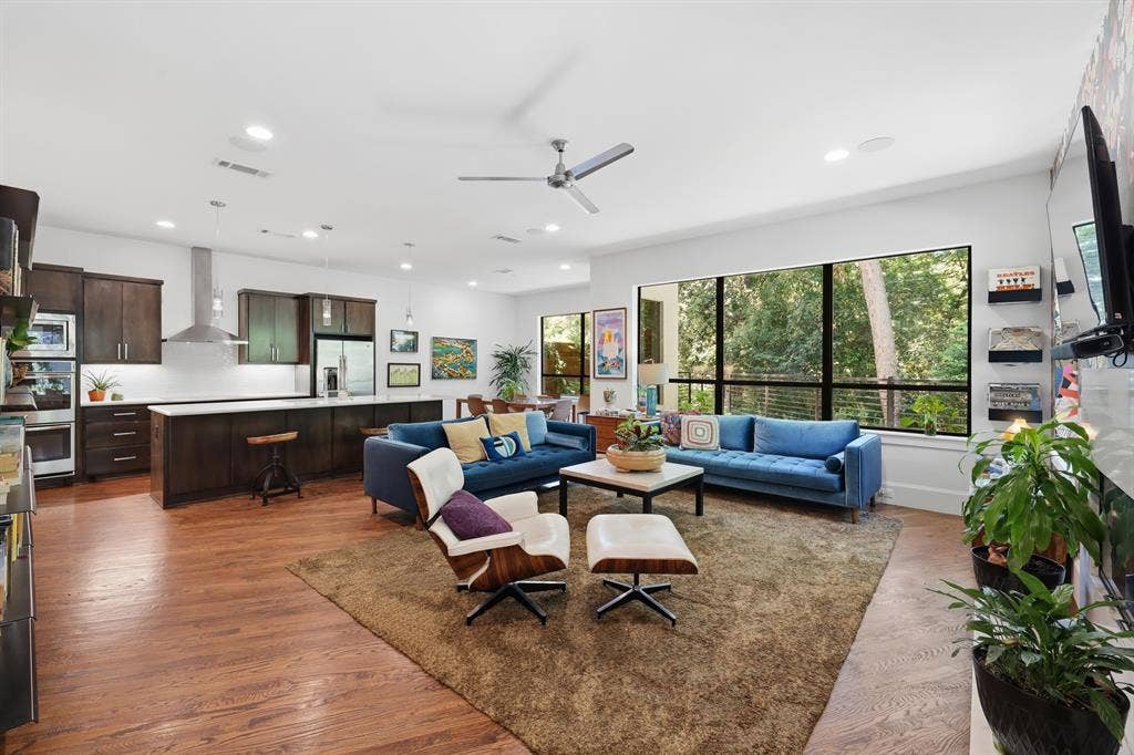 6908 Chantilly Court, Dallas, TX 75214 6908 Chantilly Court, Dallas, TX 75214
