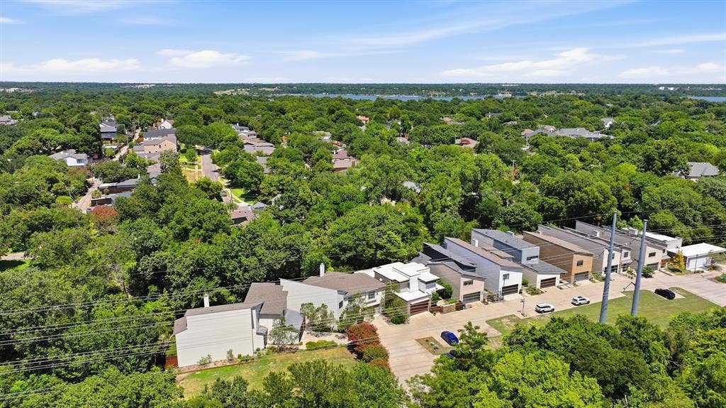 6908 Chantilly Court, Dallas, TX 75214 6908 Chantilly Court, Dallas, TX 75214