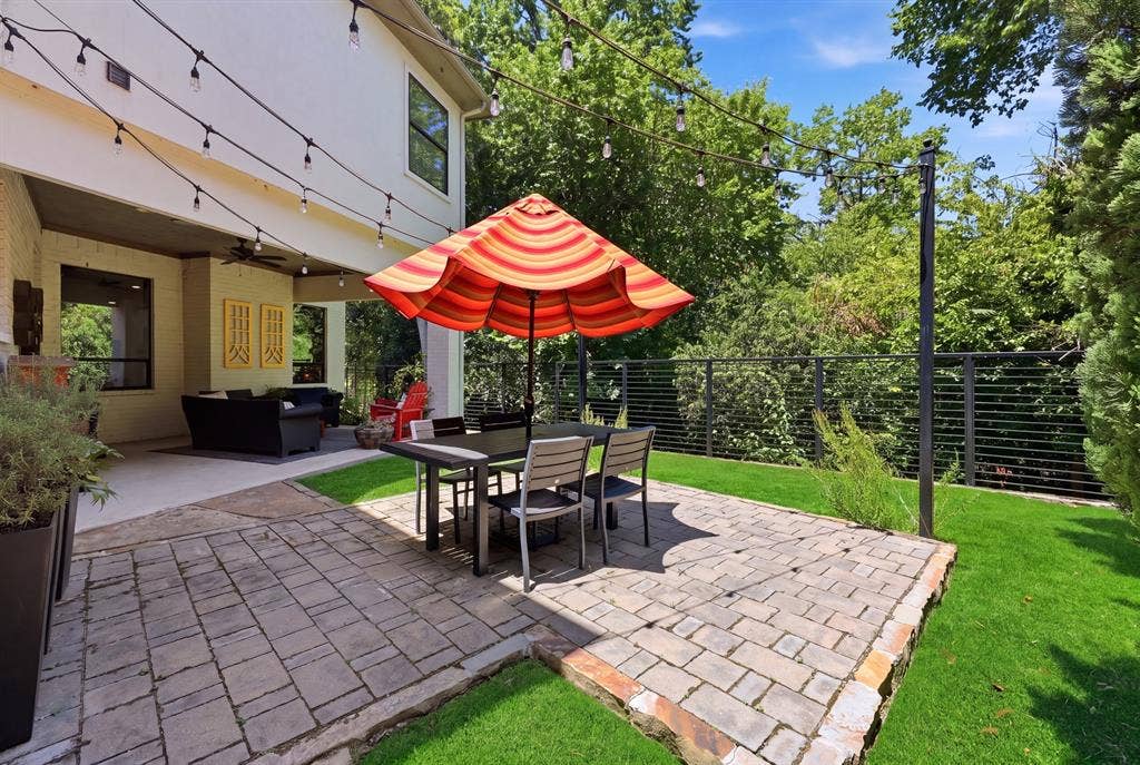 6908 Chantilly Court, Dallas, TX 75214 6908 Chantilly Court, Dallas, TX 75214