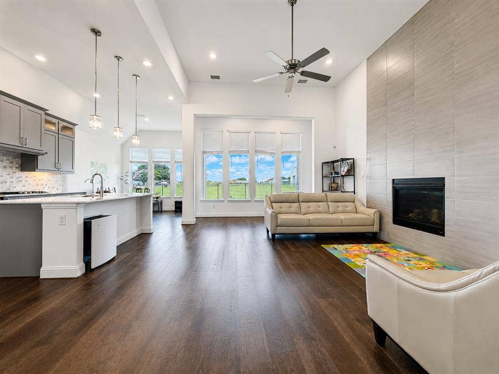 17293 Texas Pistache Drive, Dallas, TX 75252 17293 Texas Pistache Drive, Dallas, TX 75252