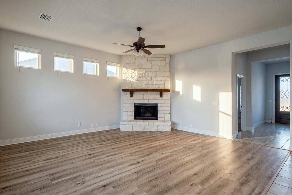 1514 Nighthawk Lane, Mansfield, TX 76063 1514 Nighthawk Lane, Mansfield, TX 76063