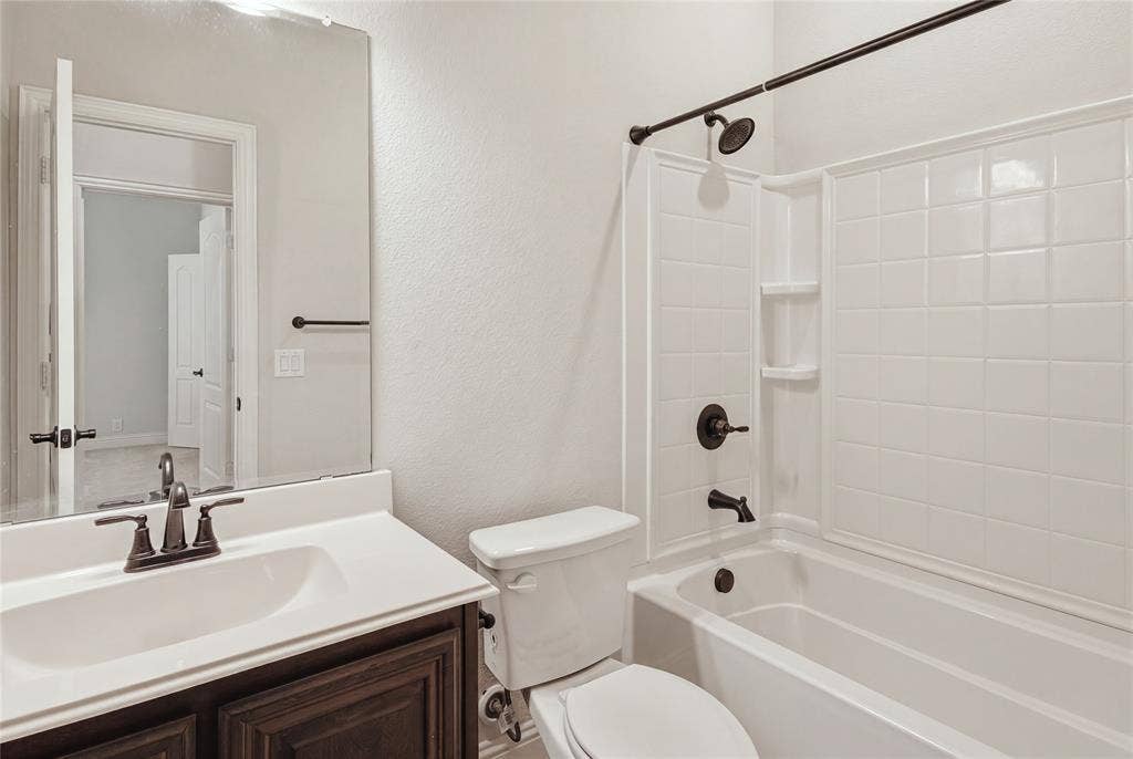 1514 Nighthawk Lane, Mansfield, TX 76063 1514 Nighthawk Lane, Mansfield, TX 76063