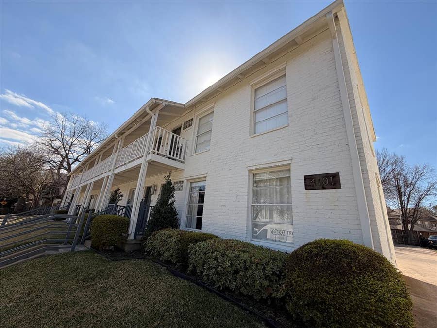 Property photo for 4101 Douglas Avenue, #204, Dallas, TX