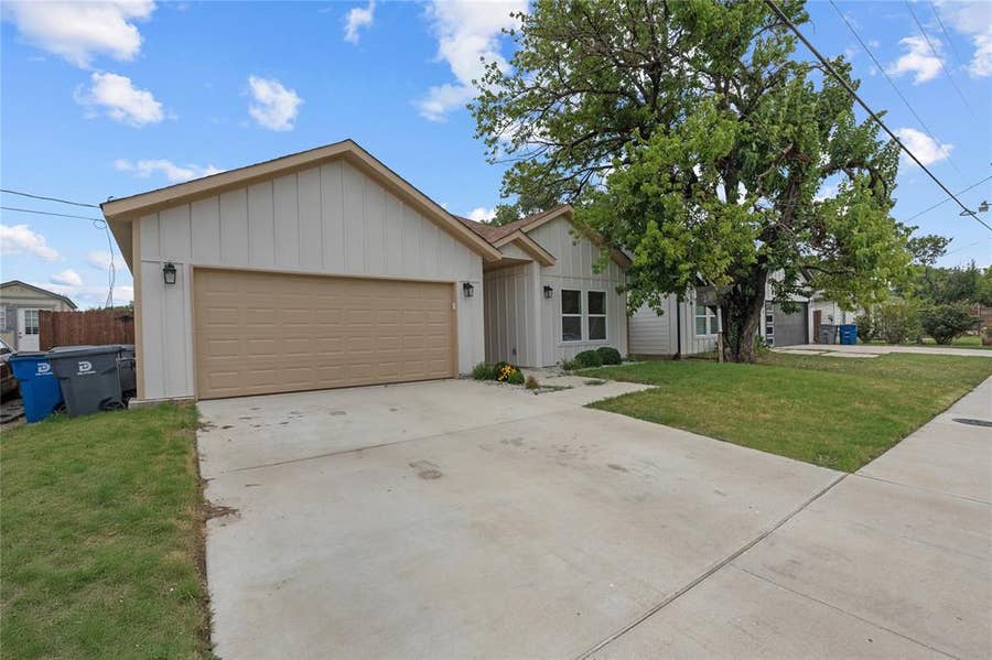 Property photo for 4115 Vineyard Drive, Dallas, TX