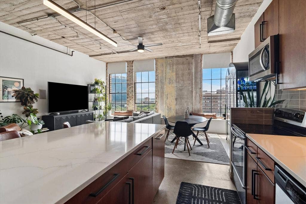 1122 Jackson Street, #709, Dallas, TX 75202 1122 Jackson Street, #709, Dallas, TX 75202