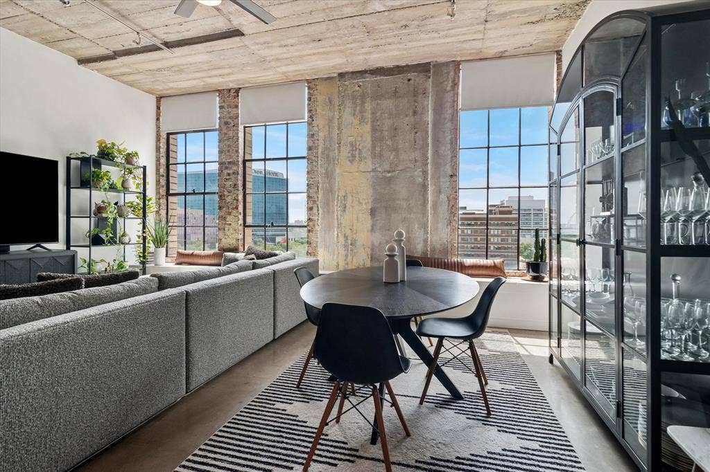 1122 Jackson Street, #709, Dallas, TX 75202 1122 Jackson Street, #709, Dallas, TX 75202