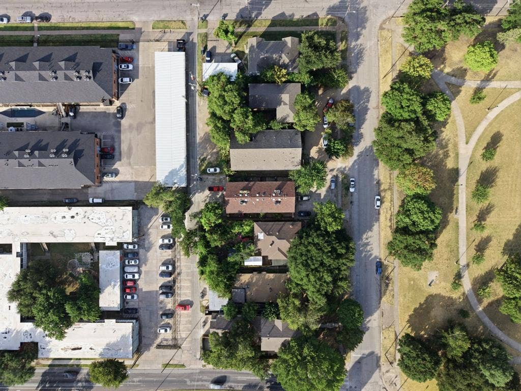 5114 Bryan Street, Dallas, TX 75206 5114 Bryan Street, Dallas, TX 75206