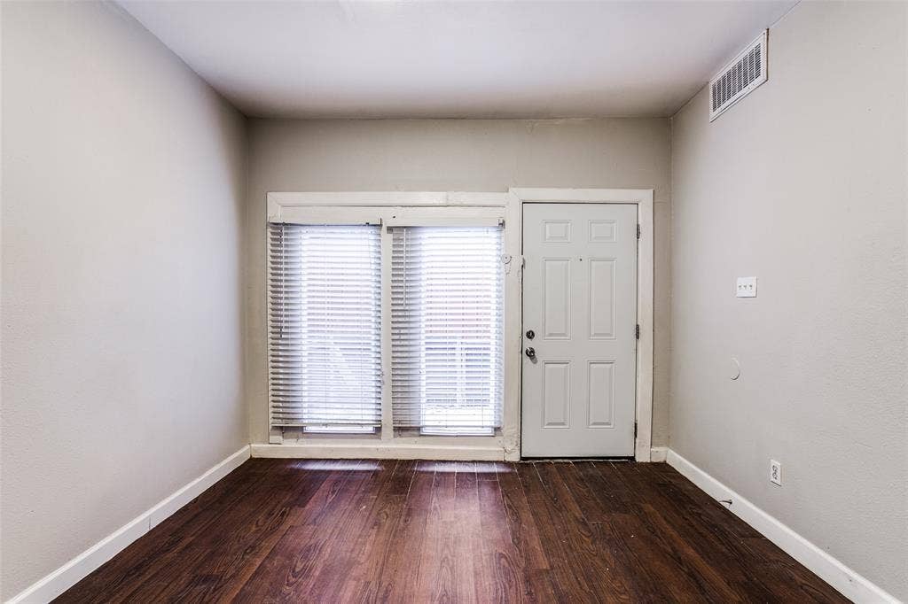 5114 Bryan Street, Dallas, TX 75206 5114 Bryan Street, Dallas, TX 75206