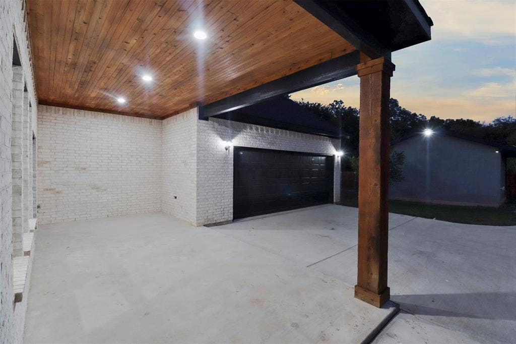 4112 Balch Drive, Dallas, TX 75216 4112 Balch Drive, Dallas, TX 75216